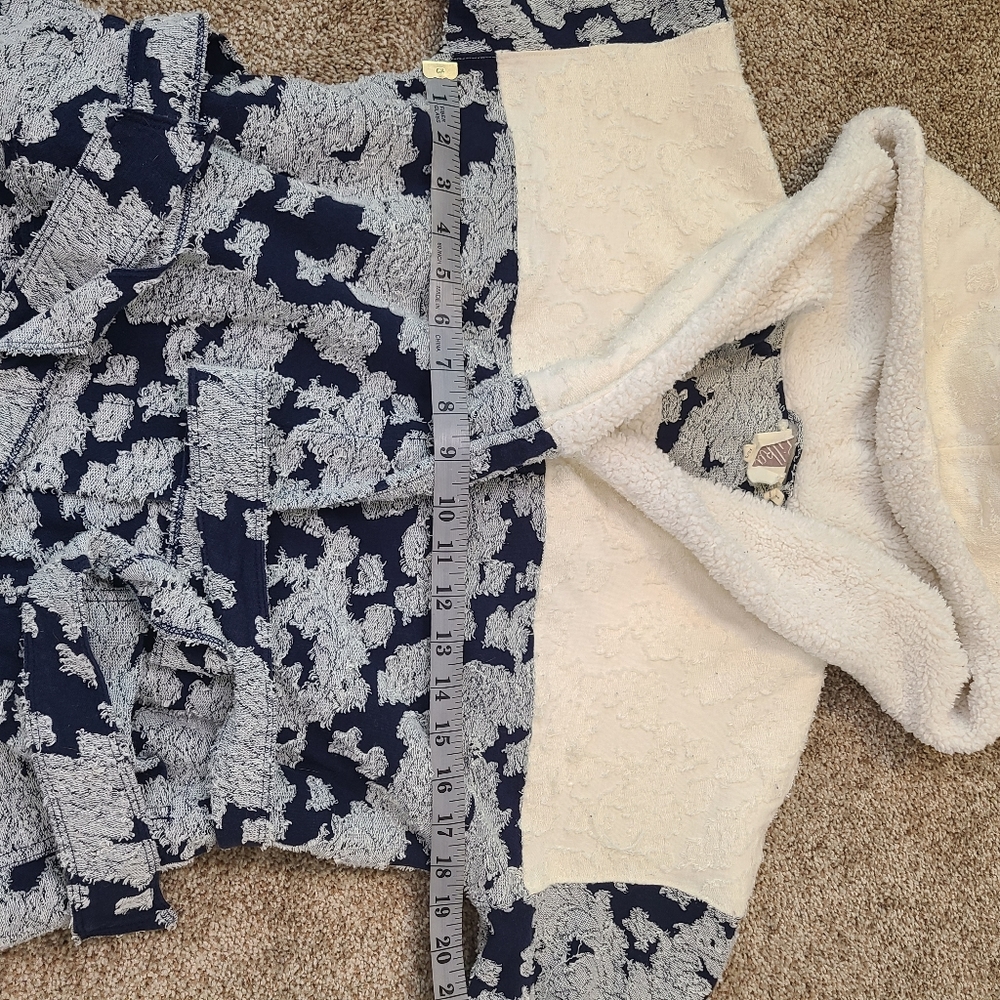 Lilka by Anthropologie Navy Sherpa Lined Hooded Robe - Picture 10 of 16